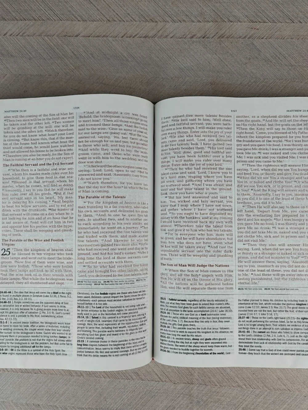 The Jeremiah Study Bible By Dr. David Jeremiah 2013 Hardcover NKJV Christian